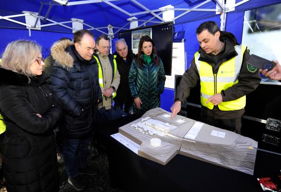 Imaxe da nova:Medio Rural construirá en Lalín a base de helicópteros máis grande de Galicia para a loita contra incendios
