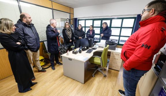 Imaxe da nova:Mar mellora as condicións de traballo dos armadores de Cervo cun investimento de 365.000 euros