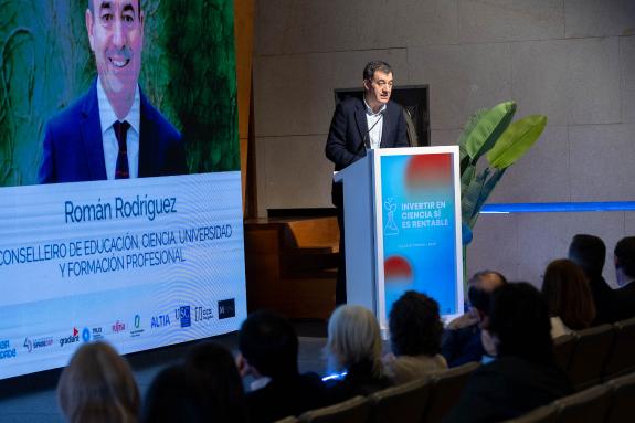 Imaxe da nova:Román Rodríguez anima ao sector privado a investir en ciencia para reforzar a I+G+I