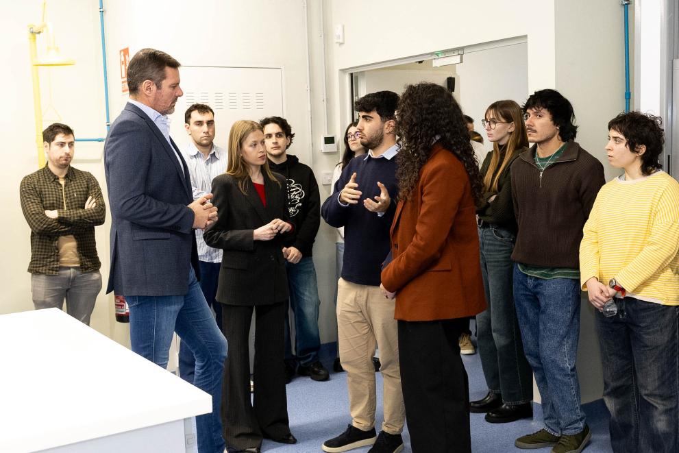 Imaxe 1 de 2 asociada á nova