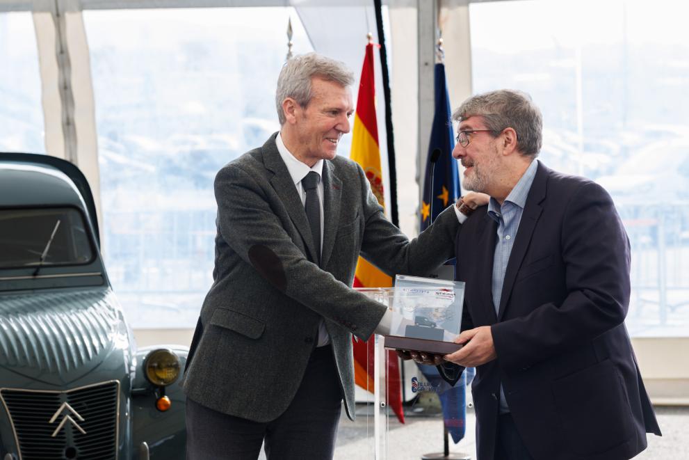 Imaxe 3 de 9 asociada á nova