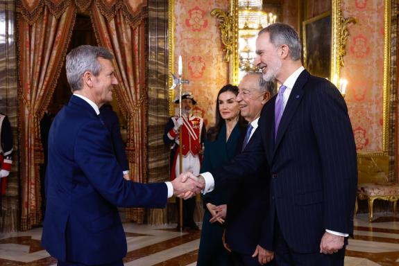 Imagen de la noticia:Rueda asiste al almorzar ofrecido por SS.MM. los Reyes en honor del presidente de Portugal Marcelo Rebelo de Sousa