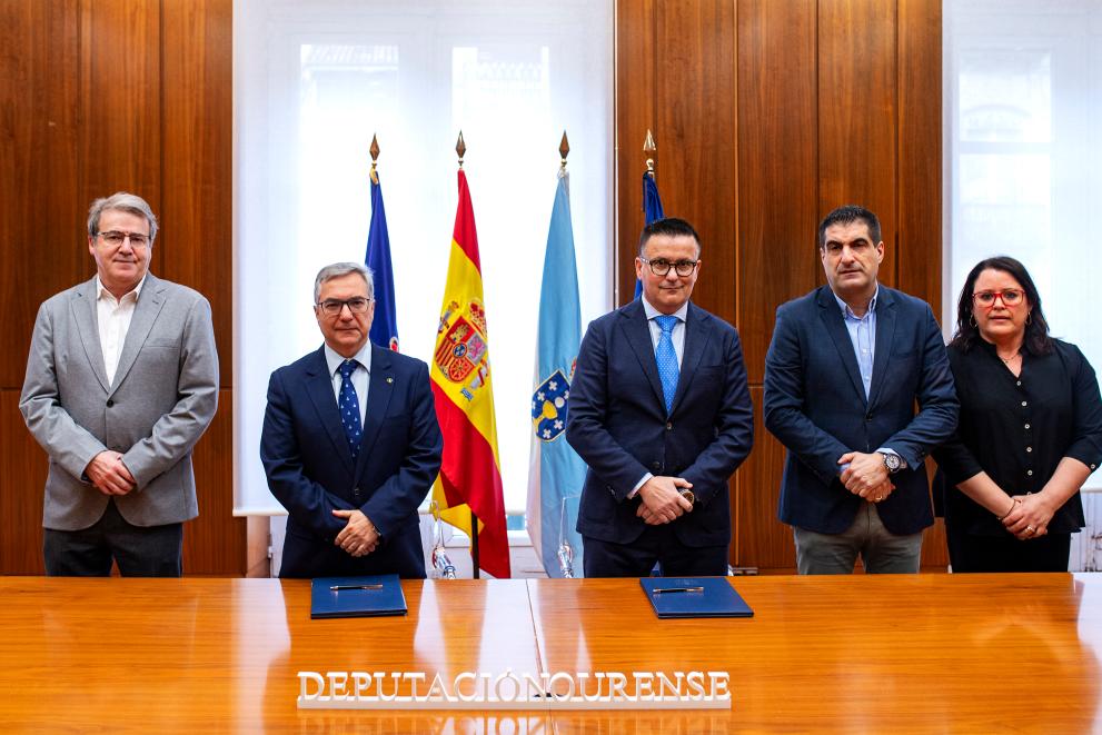 Imaxe 1 de 2 asociada á nova