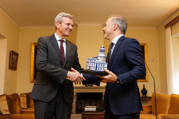 Imagen de la noticia:Rueda demanda agilizar la conexión por alta velocidad con Porto y apuesta por intensificar las relaciones en los ámbitos cul...