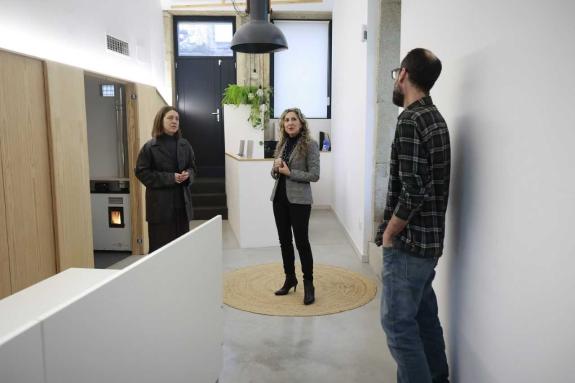 Imaxe da nova:Martina Aneiros lembra que permanece aberta a convocatoria para as axudas ao emprendemento da Xunta