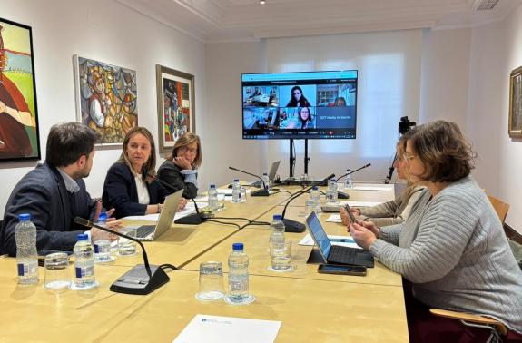 Imagen de la noticia:Galicia e outras nove comunidades autónomas acordan crear un grupo de traballo para deseñar unha nova Lei de costas con rigo...