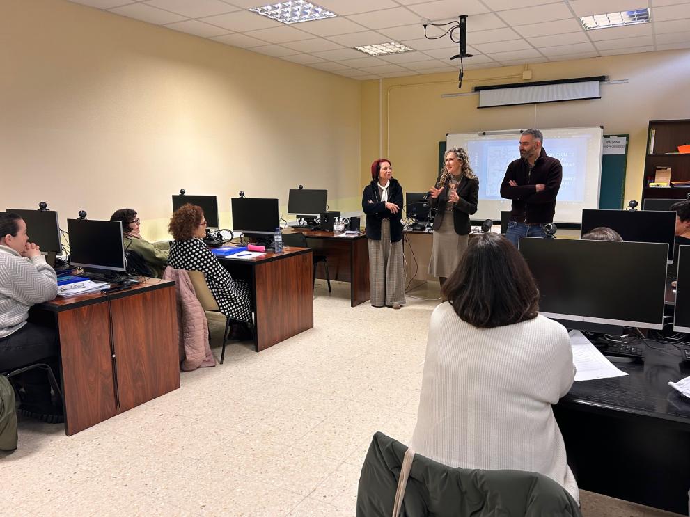 Imaxe 1 de 2 asociada á nova