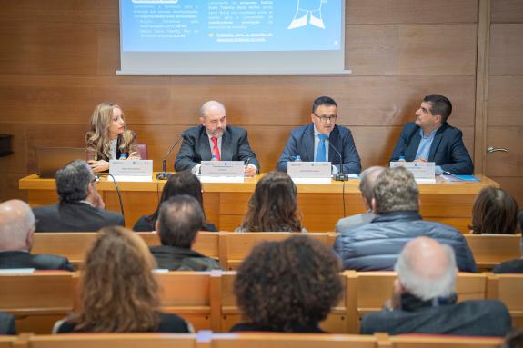 Imaxe da nova:A Xunta defende en Ourense o modelo propio de formación para o emprego e captación de talento para cubrir vacantes e garantir a rem...