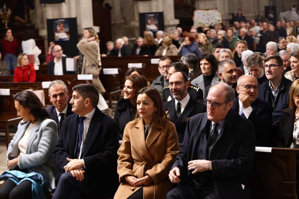 Imaxe 2 de 3 asociada á nova