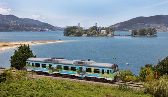 Imagen de la noticia:La nueva campaña de trenes turísticos de Galicia arranca en marzo y contará con 13 rutas hasta octubre