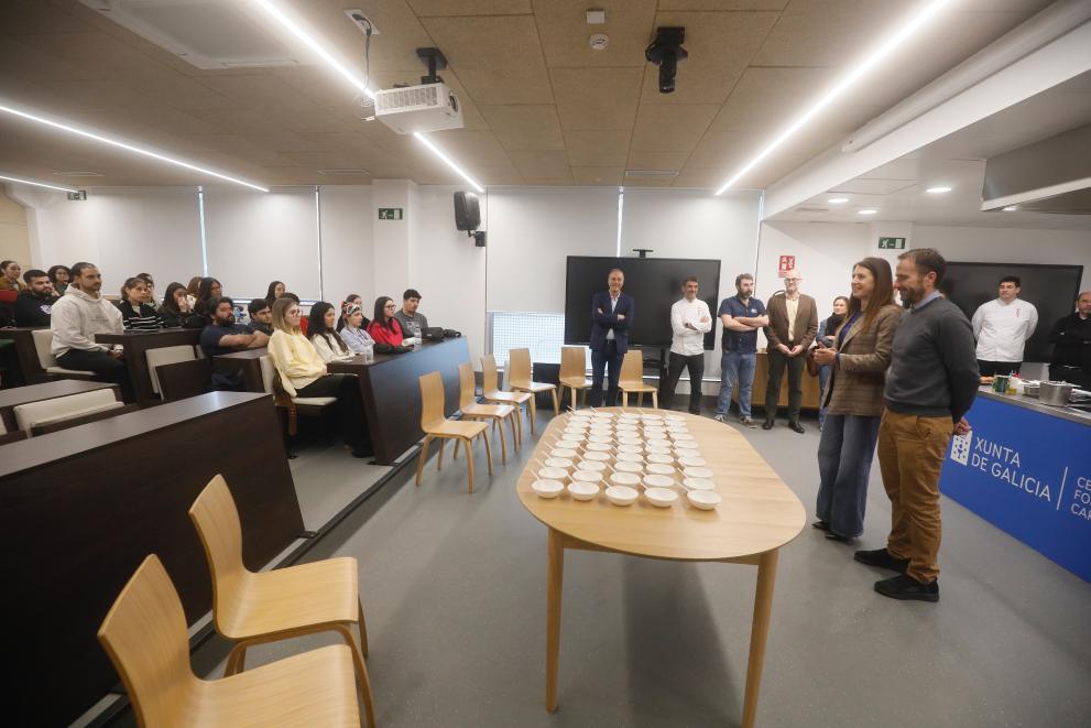 Imaxe 1 de 2 asociada á nova