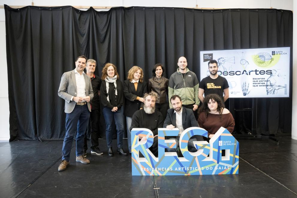 Imaxe 1 de 2 asociada á nova