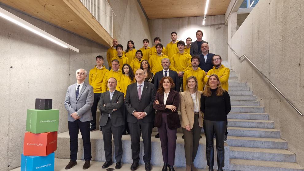 Imaxe 1 de 2 asociada á nova