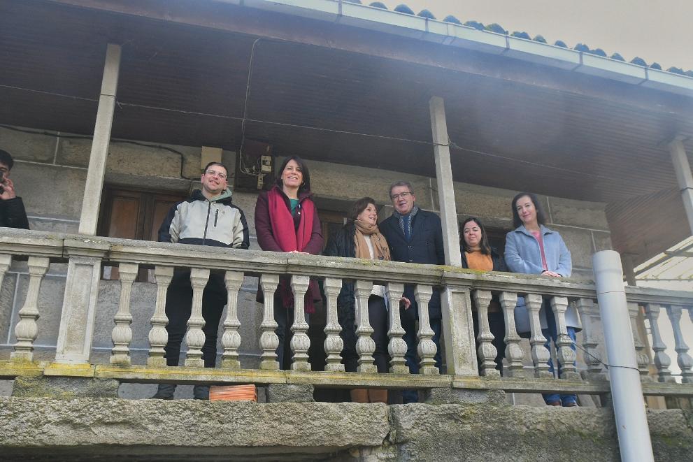 Imaxe 2 de 2 asociada á nova