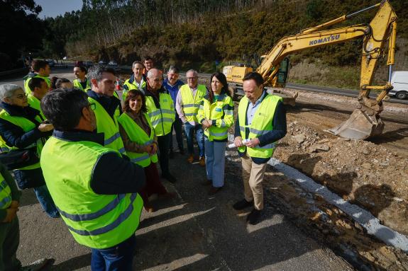 Imagen de la noticia:La Xunta avanza en las obras de mejora de la capacidad y seguridad en la carretera LU-540 entre Viveiro y Ourol, en las que ...