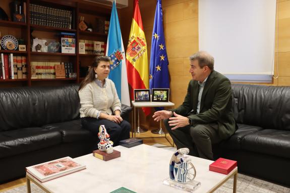 Imagen de la noticia:El delegado territorial de la Xunta en Ourense se reúne con la alcaldesa de Lobios