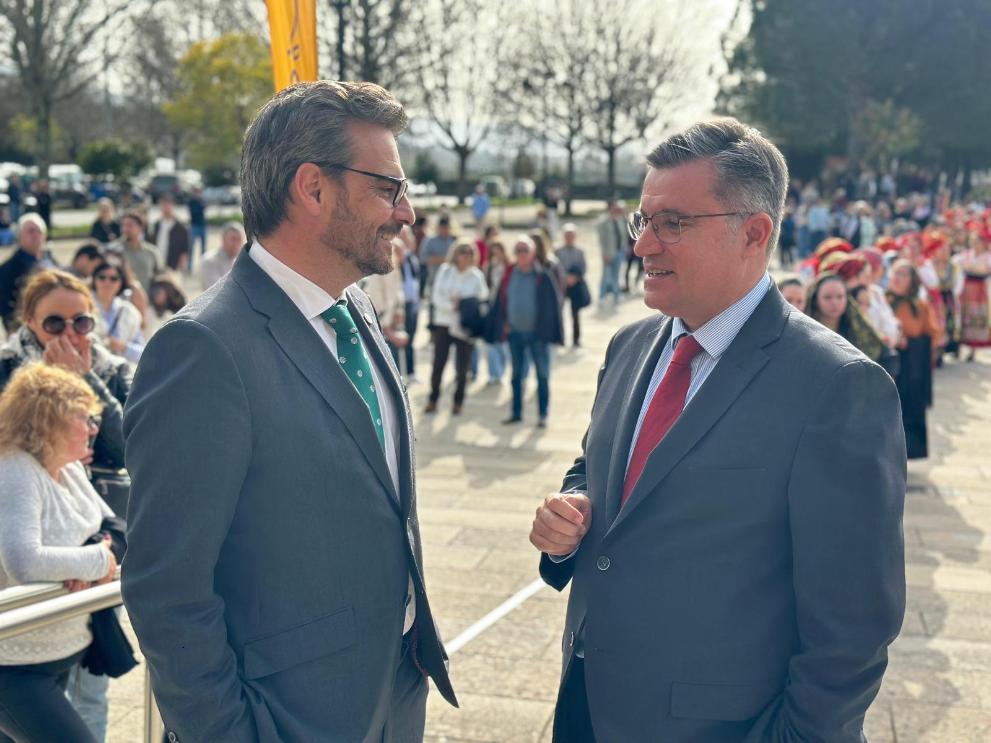 Imaxe 2 de 4 asociada á nova