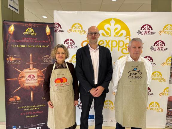 Imagen de la noticia:La Xunta apoya la presencia de las dos indicaciones geográficas protegidas de pan de Galicia en una jornada sectorial en Ciu...