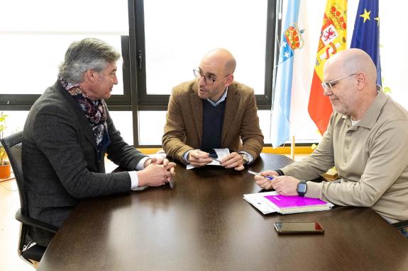 Imagen de la noticia:Mar prosigue con Stolt Sea Farm la ronda de contactos con los agentes socioeconómicos de la cadena mar-industria