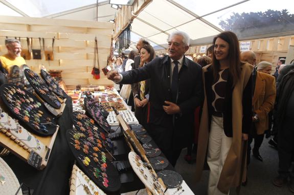 Imaxe da nova:A Xunta reafirma o seu compromiso de apoio ao sector vitivinícola galego na 43ª Feira do viño de Chantada