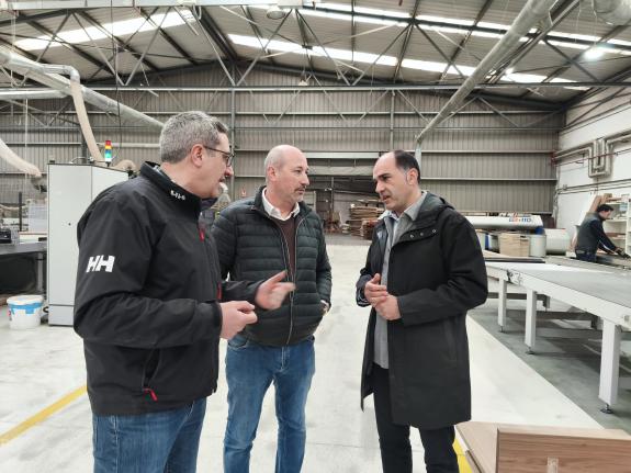 Imagen de la noticia:La Xunta destaca que el auge de la construcción en madera está favoreciendo que cada vez sean más las empresas de la industr...