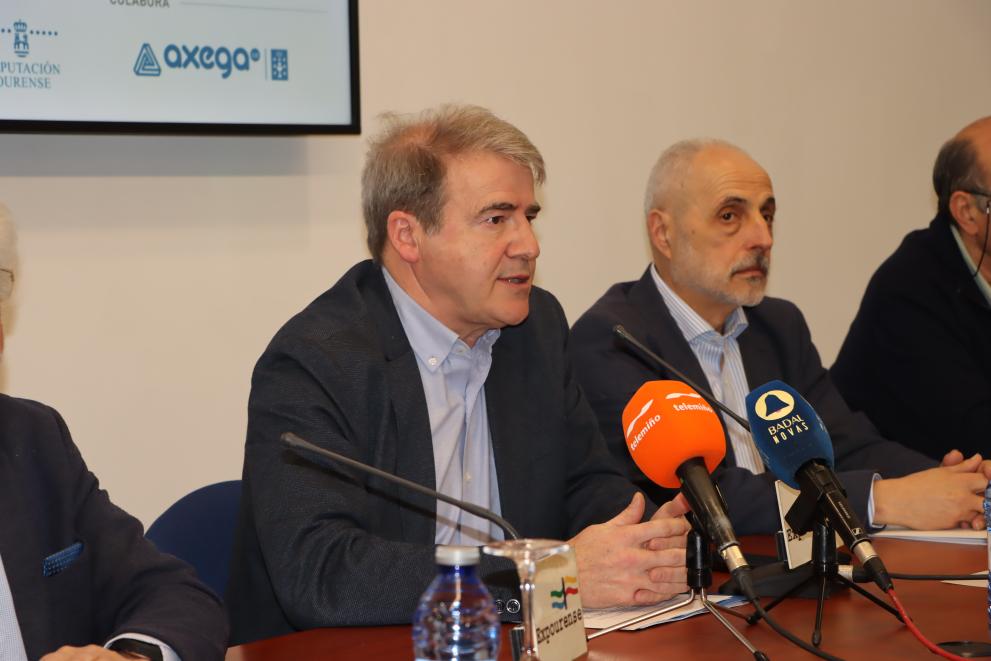 Imaxe 3 de 3 asociada á nova