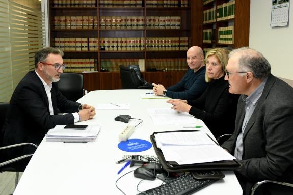 Imagen de la noticia:Medio Rural avanza en la puesta en marcha de líneas de trabajo conjuntas con Agaca