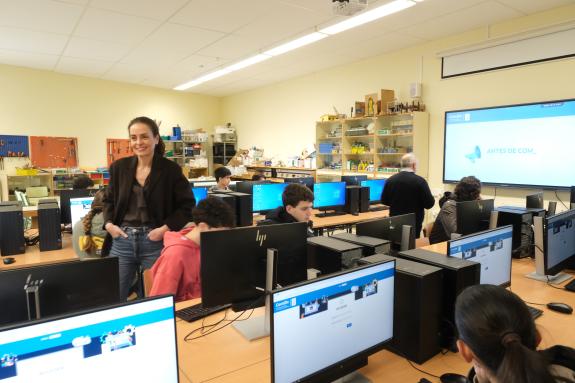 Imaxe da nova:Máis de 6.500 alumnos de Bacharelato realizan as probas de competencia dixital