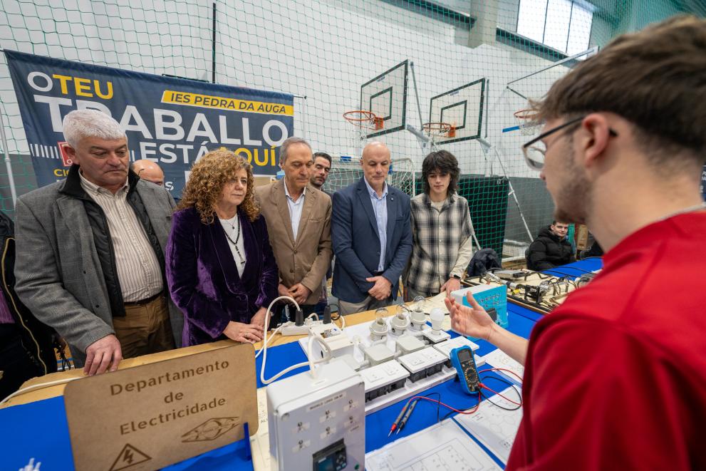 Imaxe 2 de 2 asociada á nova