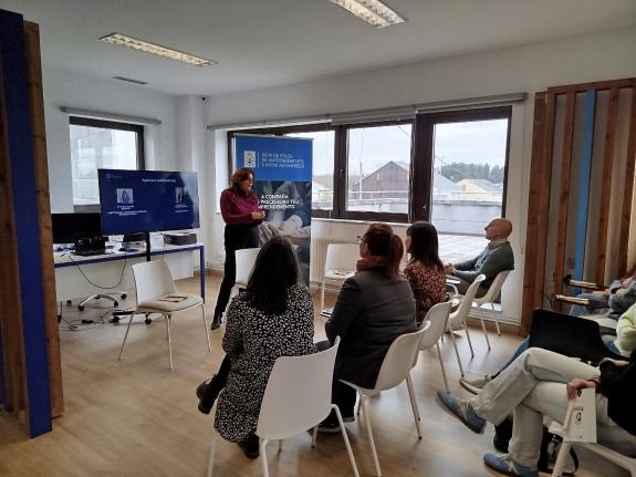 Imagen de la noticia:La Xunta destaca los cerca de 300 proyectos asesorados en el Polo de emprendimiento de Friol y la creación a su amparo de un...