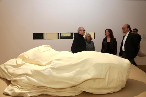 Imagen de la noticia:La Xunta muestra en el Centro Galego de Arte Contemporánea la primera exposición individual de Alexandra Ranner en un museo ...