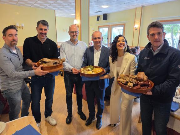 Imagen de la noticia:La Xunta destaca el papel de las ferias gastronómicas en el impulso de los productos agroalimentarios gallegos