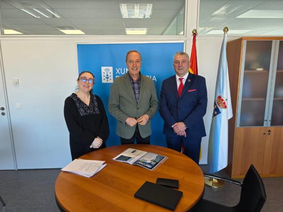 Imagen de la noticia:El delgado territorial se reunió hoy con los representantes de AGAN+ para estudiar vías de colaboración