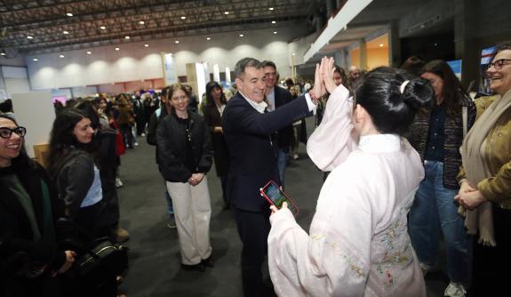 Imagen de la noticia:Román Rodríguez destaca la Feria de Educación de Lugo como una oportunidad para orientar a la juventud de la provincia en la...