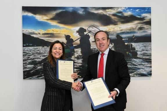 Imaxe da nova:Villaverde asina coa FIAB o convenio para impulsar a promoción e competitividade dos produtos da cadea mar-industria