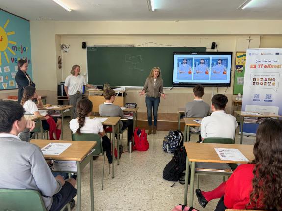 Imagen de la noticia:La Xunta renueva su compromiso con la elección profesional libre de perjuicios de género con una nueva edición del programa ...