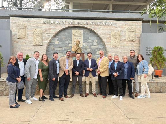 Imaxe da nova:A Xunta salienta a colaboración coa Hermandad Gallega de Venezuela e co resto de centros galegos do país a prol da atención social ...