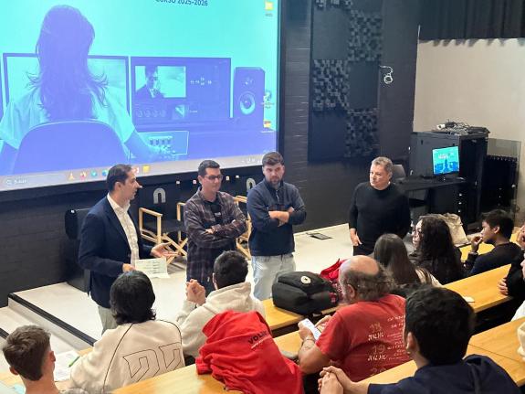 Imaxe da nova:A Xunta pecha a 15º edición da master class do audiovisual ‘Augal’ coa entrega de diplomas ao alumnado participante