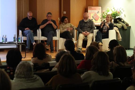Imaxe da nova:A Biblioteca Pública da Xunta en Lugo acolleu esta tarde unha homenaxe á Marquesa de Parabere
