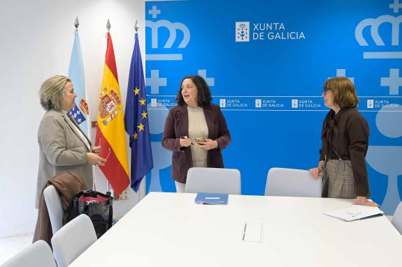 Imaxe da nova:Belén do Campo analiza coa xerente do GALP Ría de Arousa, Rosa Carballo, o balance das axudas e a evolución dos proxectos desta ent...