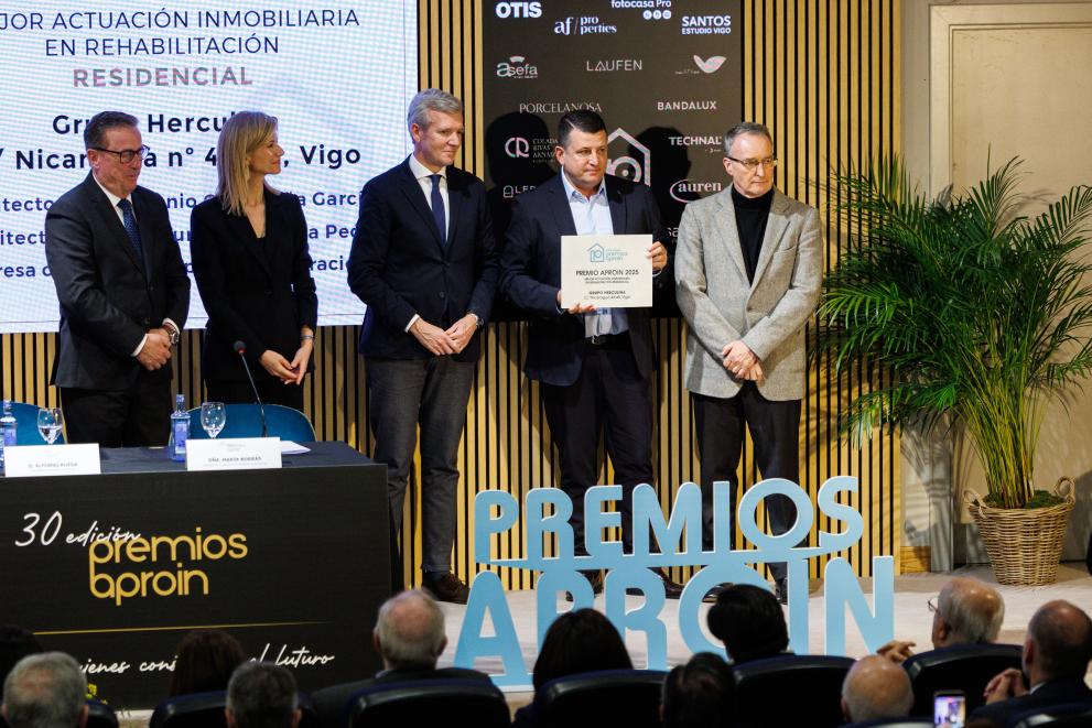 Imaxe 6 de 12 asociada á nova