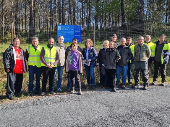 Imaxe da nova:Medio Rural inviste máis de 190.000 € na construción de peches gandeiros en montes do concello de Rianxo