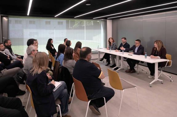 Imaxe da nova:A Xunta destaca os máis de 6.000 proxectos atendidos e as case 580 empresas creadas grazas aos Polos que serán clave na nova Estrat...