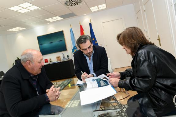 Imaxe da nova:Diego Calvo reúnese coa alcaldesa da Bola