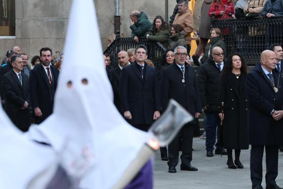 Imaxe da nova:Javier Arias asiste á procesión do Bo Xesús e do Nazareno, en Lugo