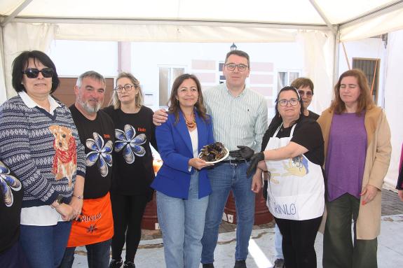 Imaxe da nova:Villaverde destaca na III Mexillonada de Rinlo o valor deste produto como motor económico e turístico de Galicia