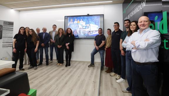 Imaxe da nova:A FP galega viaxa a Liberia para facer posible a xestión enerxética do quirófano móbil da Fundación Diego González Rivas