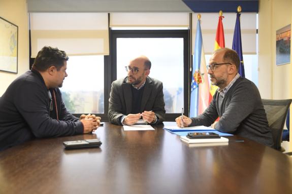 Imaxe da nova:Mar continúa con Remagro os contactos co sector pesqueiro e acuícola galego
