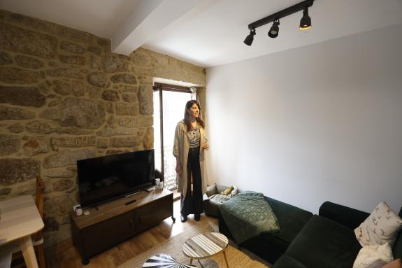 Imaxe da nova:A Xunta convoca as liñas de axudas de adquisición de vivenda en centros históricos e vivenda protexida, ás que destina un orzamento...