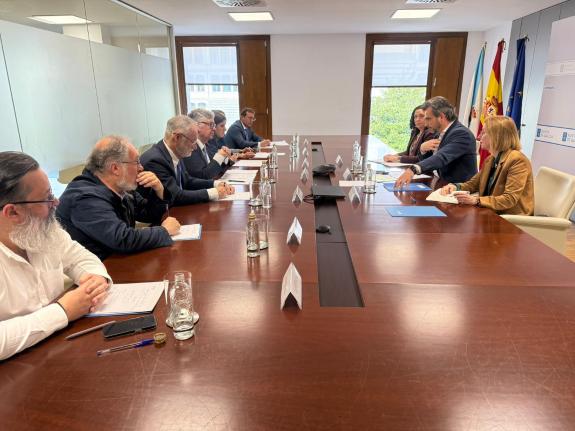 Imaxe da nova:A Xunta inicia unha rolda de xuntanzas con diversas entidades para presentar a postura autonómica na captación de novas rutas aérea...